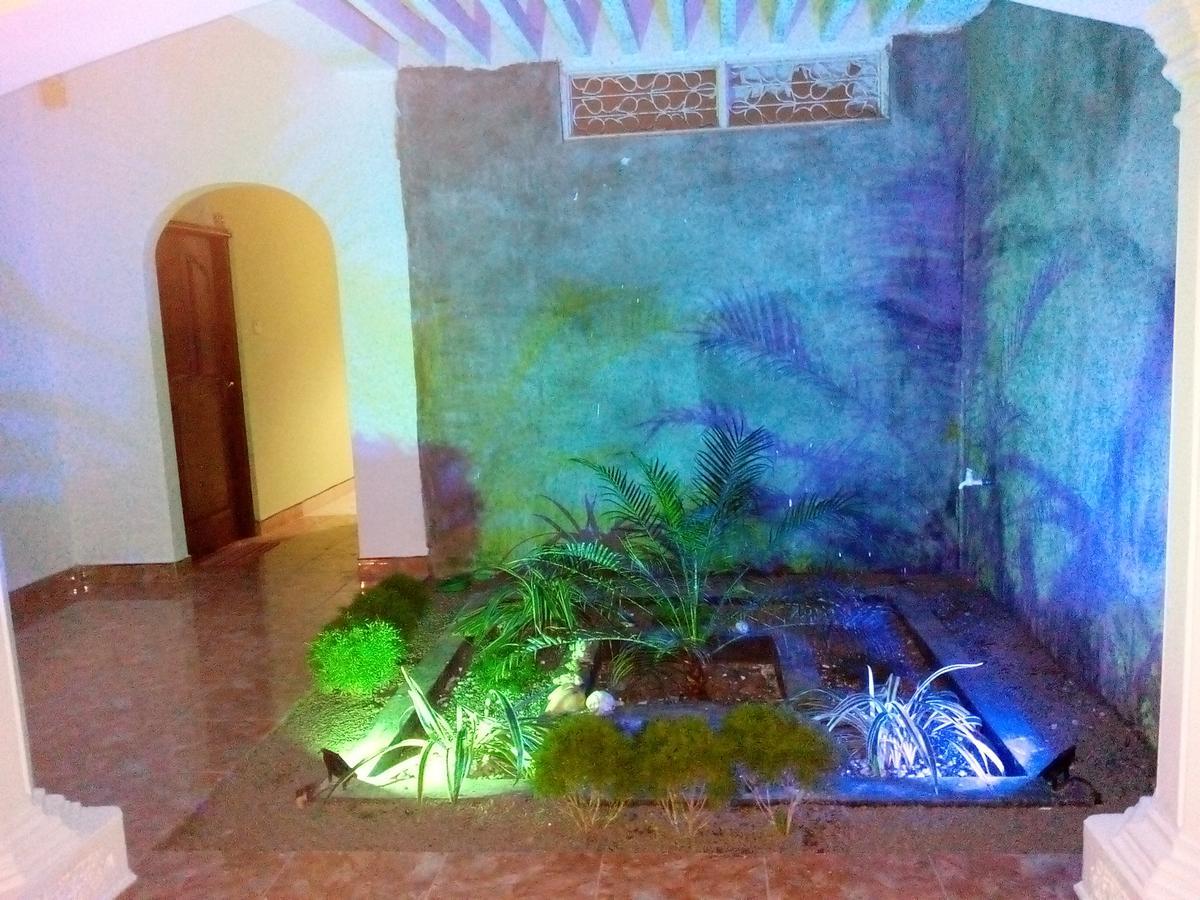 Villa De Rosh Ettukala Extérieur photo